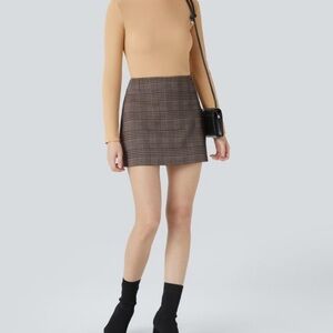 NWT Halara Mini Skirt with Built in Bike Shorts Size Small